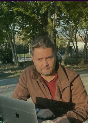 Павел из Великого Новгорода 46 лет