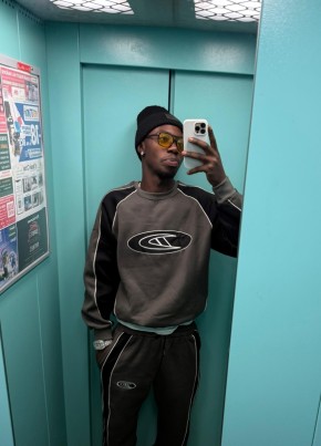 Carter, 24, Russia, Kursk
