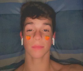 Joey, 23, Norwood (Commonwealth of Massachusetts)