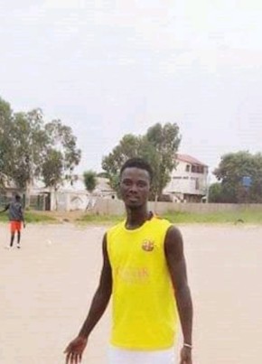 Lamin M, 27, Republic of The Gambia, Bakau