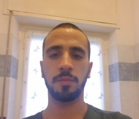 Manuel, 24, Livorno