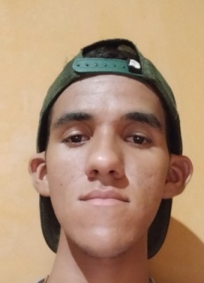 Daniel Cesar, 21, República Federativa do Brasil, Maringá