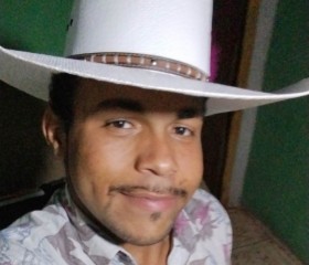 Alex Felipinho, 24 года, Umuarama
