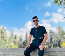 يحيى, 18, Nablus