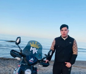 Zakaria, 21, Boumerdas