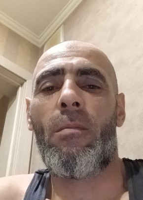 Арсен из Сургута 43 года