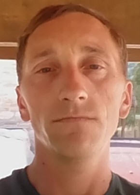 Александр из Коктебели 42 года