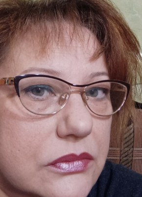 Яна, 54, Россия, Санкт-Петербург