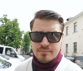 Василий, 31 год, Москва