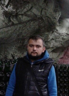 Артур, 32, Україна, Краматорськ