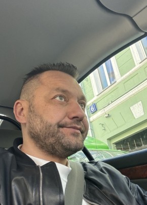 Maksim, 43, Russia, Moscow