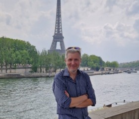 Oleg, 47 лет, Paris