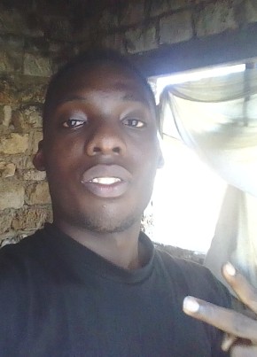 G-wagwan, 24, Kenya, Wajir