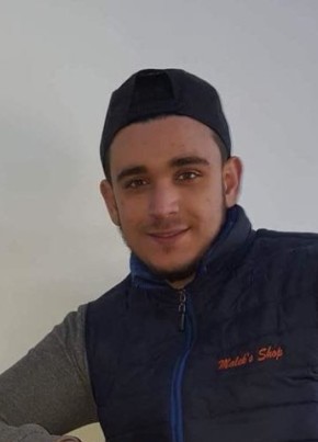 Abdelmalek, 26, People’s Democratic Republic of Algeria, Médéa