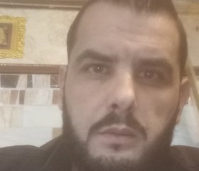 Doumino, 38, Thenia