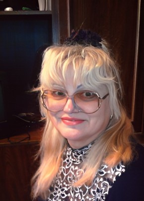 Anna, 71, Russia, Saint Petersburg