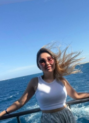 Карина из Екатеринбурга 39 лет