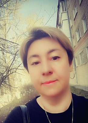 Юлия, 47, Россия, Дегтярск