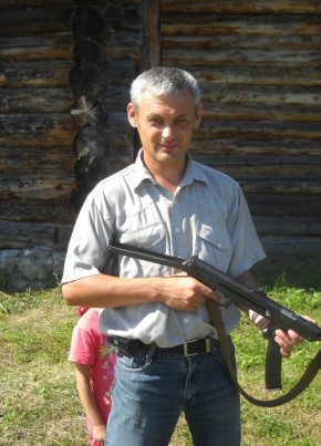 Илья, 52, Россия, Пермь