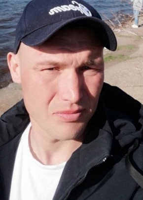 Дмитрий, 36, Россия, Казань