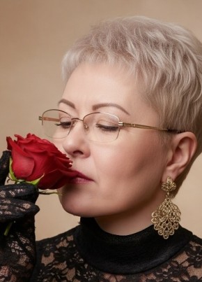 Валентина из Оленегорска 50 лет