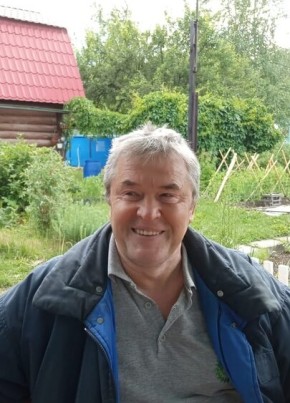 игорь из Екатеринбурга 66 лет