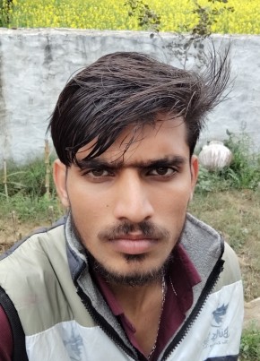 Manish, 21, India, New Delhi