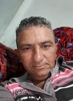 Geraldo Teodósio из Araras 56 лет