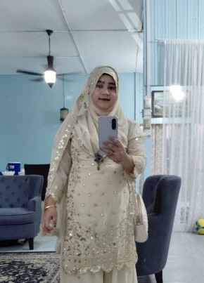 นีนา из Kuala Lumpur 32 года