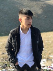 Efe, 18, Turkey, Ankara