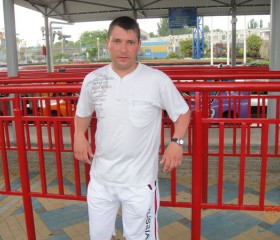 Андрей, 44 года, Лесной