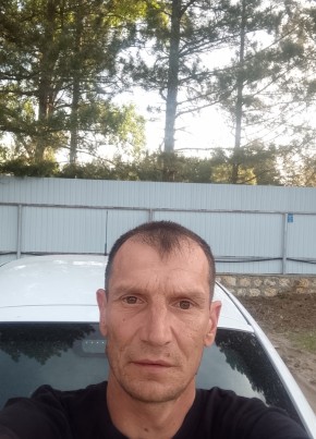 Василий Петрушов из Кумылженскаи 41 год
