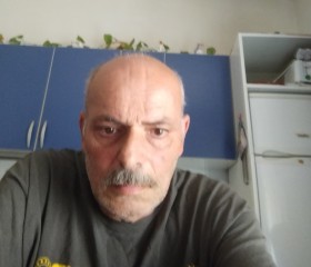 Giuseppe, 64 года, Roma