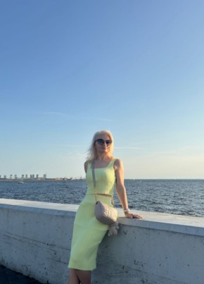 Ирина из Санкт-Петербурга 47 лет