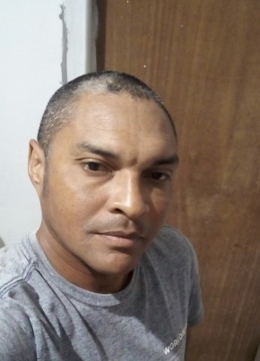 Neguinho из Joinville 33 года