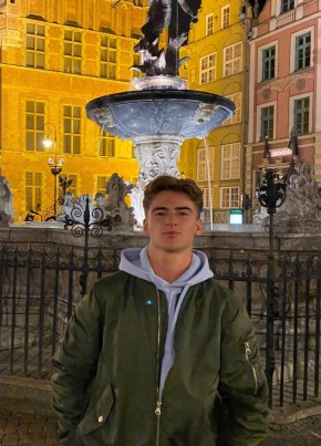 Unknown, 19, Germany, Berlin