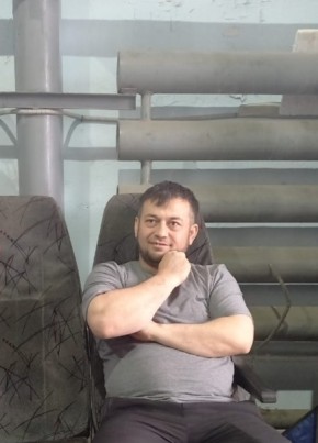 Дима, 38, Россия, Сургут
