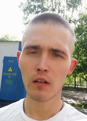 Антон, 29, Россия, Москва
