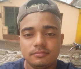 Guilherme, 25, Crato