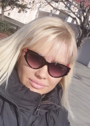 Елена, 36, Россия, Береговое