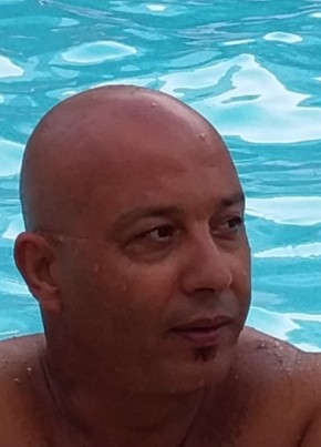 Omar, 51, People’s Democratic Republic of Algeria, Algiers
