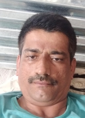 Farooque, 44, India, Mumbai