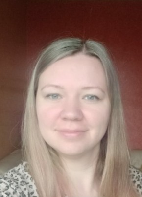 Anna, 34, Russia, Saratov
