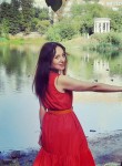 Kseniya, 35, Yekaterinburg