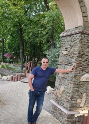 Aleksandr, 47, Russia, Moscow