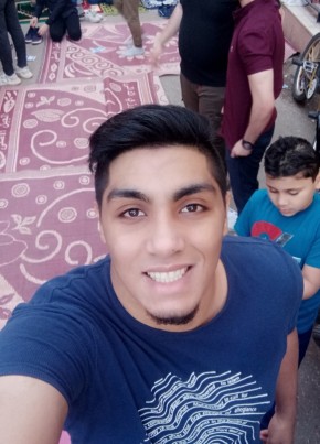 Hesham Khaled, 21, جمهورية مصر العربية, سوهاج