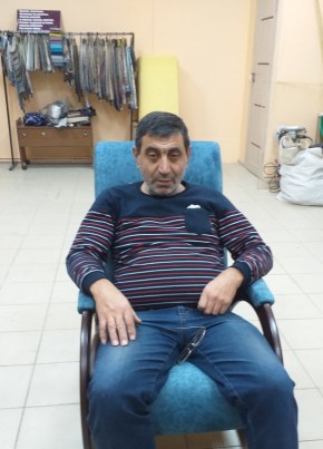 Артур, 56, Россия, Белоозёрский