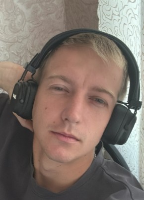 Владимир из Рязани 22 года