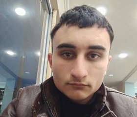 Royal Əlirzayev, 19, Ganja