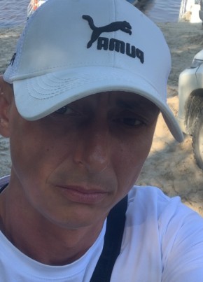 Никола из Чайковския 41 год